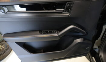 2025 Porsche Cayenne GTS full