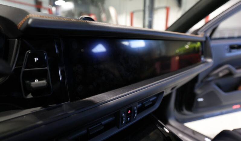 2025 Porsche Cayenne GTS full