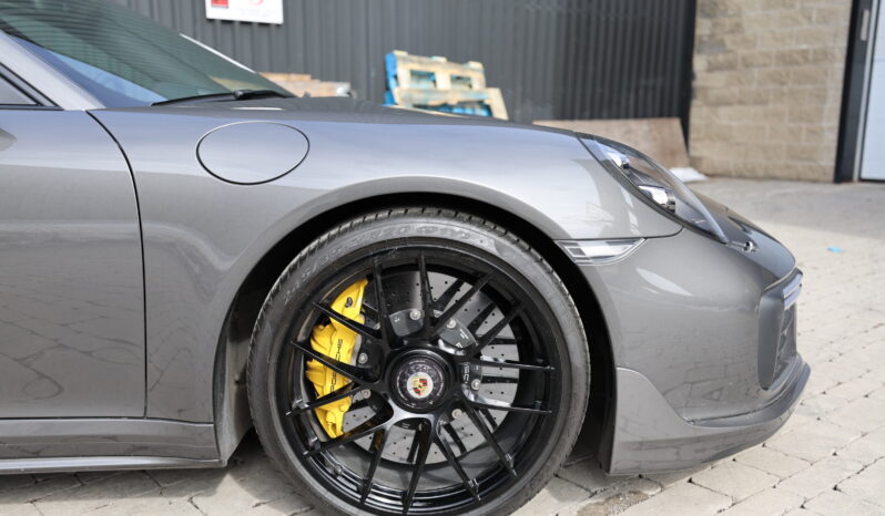 2017 Porsche 911 Turbo S full