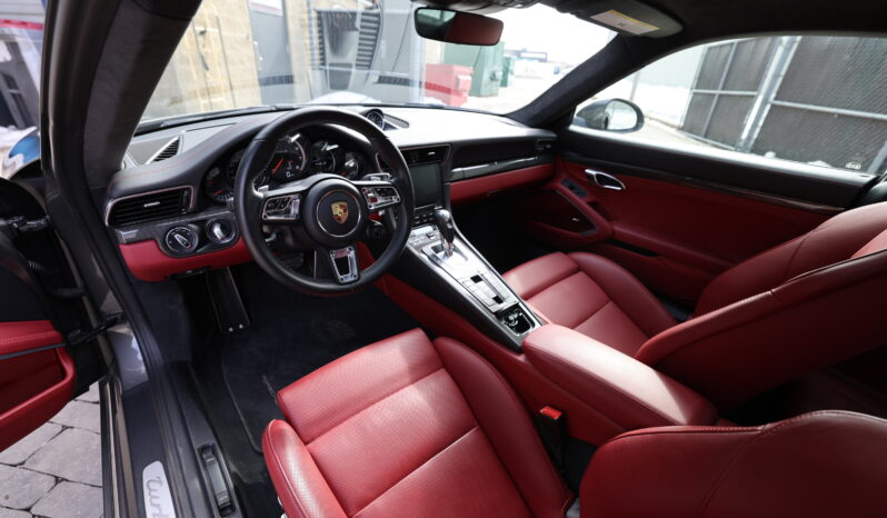 2017 Porsche 911 Turbo S full