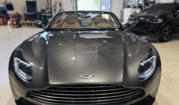 2021 Aston Martin DB11 Cabriolet full