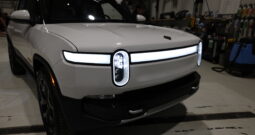 2023 RIVIAN R1S