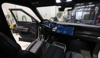 2023 RIVIAN R1S full